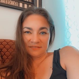Meet your Posher, Jeanie